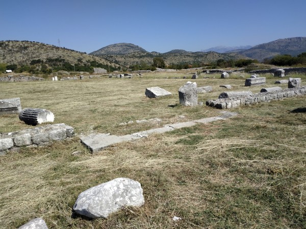Развалины античного города Дукля в Подгорице, Черногория